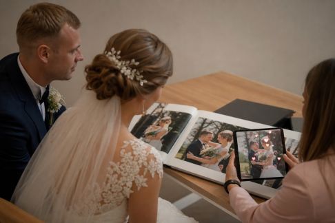 La réalité augmentée : nouvelles expériences pour vos albums et souvenirs de mariage