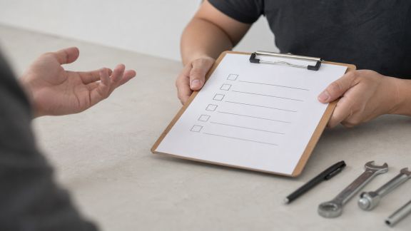 Checklist pour valider la compatibilité technique entre lieu et prestataires