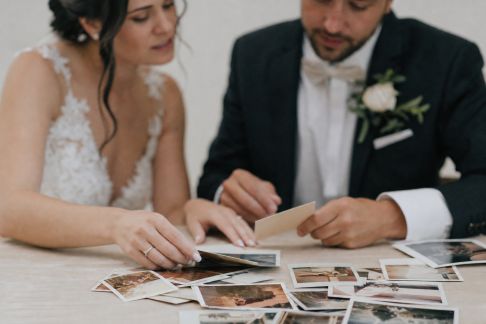 Exploiter les souvenirs d’enfance pour personnaliser vos photos de mariage