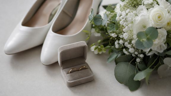 Louer ou acheter : bien choisir pour chaque dépense importante du mariage